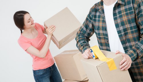 Assorted cardboard boxes for home and office packing in Shoreditch