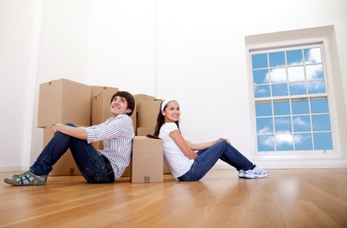 Van transport and moving service arrangement