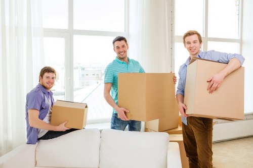 Local moving help for Shoreditch residential and commercial removals