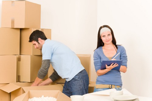Local moving help in Shoreditch for homes and businesses