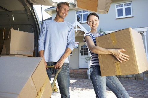 Moving day support from house removalists in Shoreditch